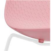 Chaise design empilable 'Style White' rose pieds tréteaux en métal blanc