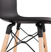 Tabouret de bar scandinave 'Slakwood' noir 4 pieds bois et repose pieds en métal noir dossier haut