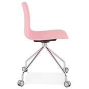 Chaise de bureau à roulettes design 'Hjül' rose avec pied en métal chromé