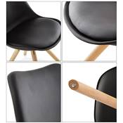 Chaise scandinave design 'Sueden' noire avec 4 pieds en bois naturel