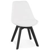 Chaise design de style moderne 'BLACK MILANO' en tissu bouclé blanc noir avec 4 pieds en bois noir