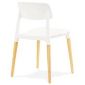 Chaise design de style scandinave 'MIDDAG' blanche avec 4 pieds en bois naturel