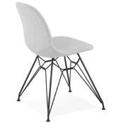 Chaise design 'Norsk Black' en tissu gris clair 4 pieds en métal noir