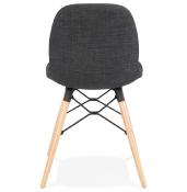 Chaise scandinave design 'Norsk Wood' en tissu gris avec 4 pieds bois naturel et métal noir