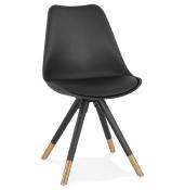 Chaise design 'Modena' noire avec 4 pieds en bois noir et métal brossé doré