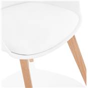 Chaise style scandinave design à accoudoirs 'PRINS' blanche avec 4 pieds en bois naturel