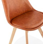 Chaise scandinave design 'Halmstad' marron avec 4 pieds en bois naturel