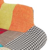 Fauteuil à oreilles scandinave design 'ELEGAN' en tissu patchwork multicolore pieds en bois naturel