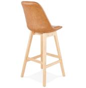 Tabouret de bar design scandinave 'Chairman' marron avec 4 pieds en bois naturel et dossier haut