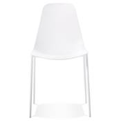 Chaise design intérieur / extérieur 'EASY' assise en resine blanche 4 pieds en métal blanc