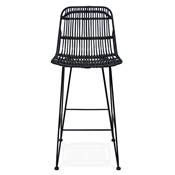 Tabouret de snack mi-hauteur design 'RATTAN' en rotin noir avec 4 pieds en métal noir dossier haut