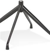 Chaise design pivotante à accoudoirs 'TICKY' en tissu bouclé blanc avec 4 pied en métal noir