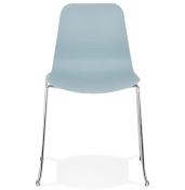 Chaise design empilable 'Style' bleue avec pieds tréteaux en métal chromé