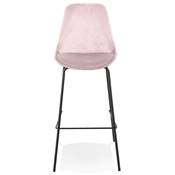 Tabouret de bar 'KESKI' en velours rose 4 pieds et repose pieds en métal noir dossier haut
