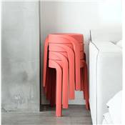 Tabouret bas design de style moderne empilable 'FIORI' en resine rouge