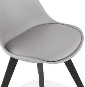 	Chaise design 'Blackstad' grise avec 4 pieds en bois noir
