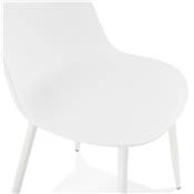 Chaise design moderne 'SILDE' blanche avec 4 pieds en métal blanc