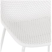 Chaise design intérieur / extérieur 'ZACK' assise blanche perforée et 4 pieds en métal blanc