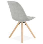 Chaise scandinave design 'Sueden' en tissu gris avec 4 pieds en bois naturel