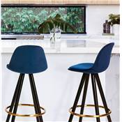 Tabouret de bar 'MODEN' velours bleu 4 pieds bois noir repose pieds et pieds métal doré dossier haut