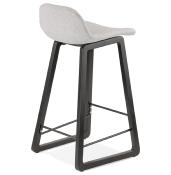 Tabouret de snack mi-hauteur scandinave 'Skala Black Edition' tissu gris clair pieds bois noir dossier bas
