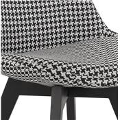 Chaise 'BLACK MILANO' en tissu pied de poule et 4 pieds en bois noir