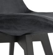 Chaise design 'Black Milano' en velours noir avec 4 pieds en bois noir