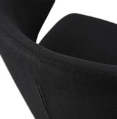 Fauteuil lounge design à accoudoirs 'BLACK COBBE' en tissu noir pieds en bois noir