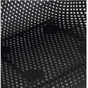Chaise intérieur/extérieur design à accoudoirs 'RAIN' noire perforée avec 4 pieds en métal noir