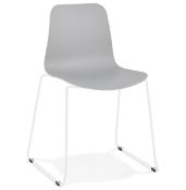 Chaise design empilable 'Style White' grise pieds tréteaux en métal blanc