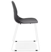 Chaise design empilable 'Teknik White' noire pieds tréteaux en métal blanc