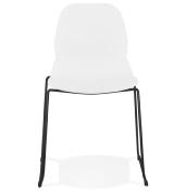 Chaise design empilable 'Teknik Black' blanche pieds tréteaux en métal noir