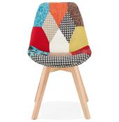Chaise scandinave design 'Halmstad' en tissu patchwork avec 4 pieds en bois naturel