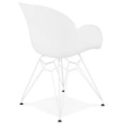 Chaise style industriel design à accoudoirs 'LOTUS' blanche avec 4 pieds en métal blanc