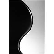 Chaise design 'Swing' noire avec 4 pieds en métal chromé