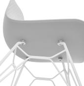 Chaise design 'Sländak White' grise avec 4 pieds en métal blanc