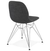 Chaise design 'Norsk Silver' en tissu gris avec 4 pieds en métal chromé