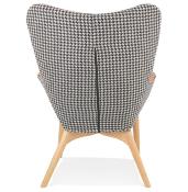 Fauteuil à oreilles scandinave design 'ELEGAN' en tissu patchwork multicolore pieds en bois naturel