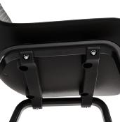 Chaise design 'Parkwood Black Edition' noire avec 4 pieds en bois noir