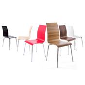Chaise design 'Léa' en bois rouge avec 4 pieds chromé