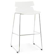 Tabouret de bar empilable design 'Skrift' blanc avec pieds en métal chromé et dossier bas