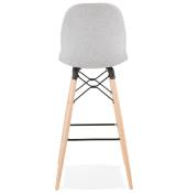 Tabouret de bar scandinave 'Verkwood' tissu gris 4 pieds bois repose pieds métal noir dossier haut