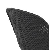 Chaise design intérieur / extérieur 'ZACK' assise noire perforée et 4 pieds en métal noir