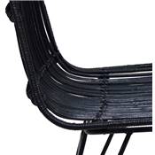 Chaise design 'RATTAN' en rotin noir avec 4 pieds en métal noir et dossier haut