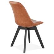 Chaise design 'Blackstad' marron avec 4 pieds en bois noir