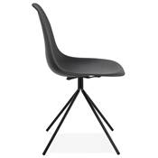 Chaise design style industriel 'PERRY' noire avec 4 pieds en métal noir