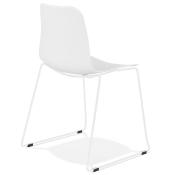 Chaise design empilable 'Style White' blanche pieds tréteaux en métal blanc