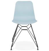 Chaise design 'Sländak Black' bleue avec 4 pieds en métal noir