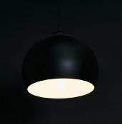 Suspension design ronde 'Luna' en métal noir mat