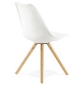 Chaise scandinave design 'Sueden' blanche avec 4 pieds en bois naturel